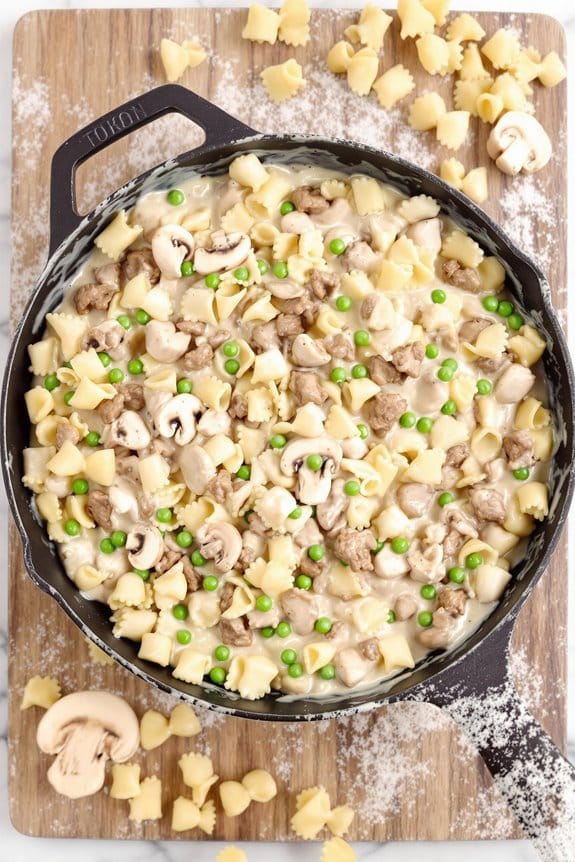beef stroganoff with bow ties